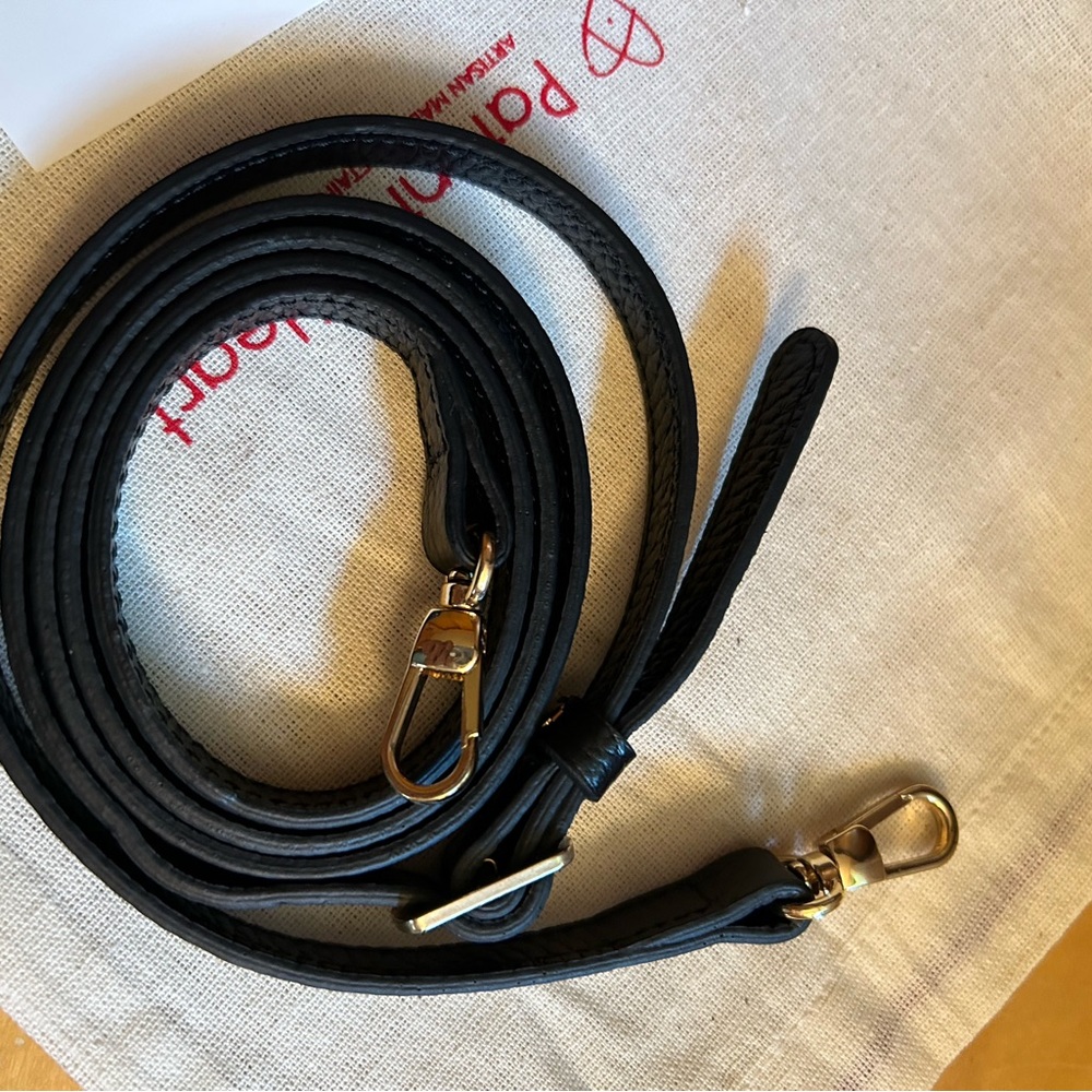 Patent of Heart Leather Crossbody Bag - Picture 7 of 8